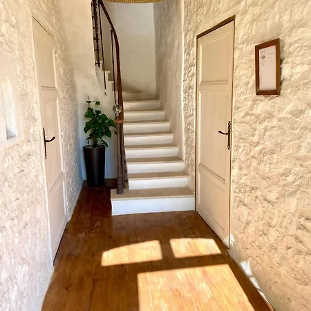 Bed & Breakfast Maison As Cambous Sauveterre-la-Lemance